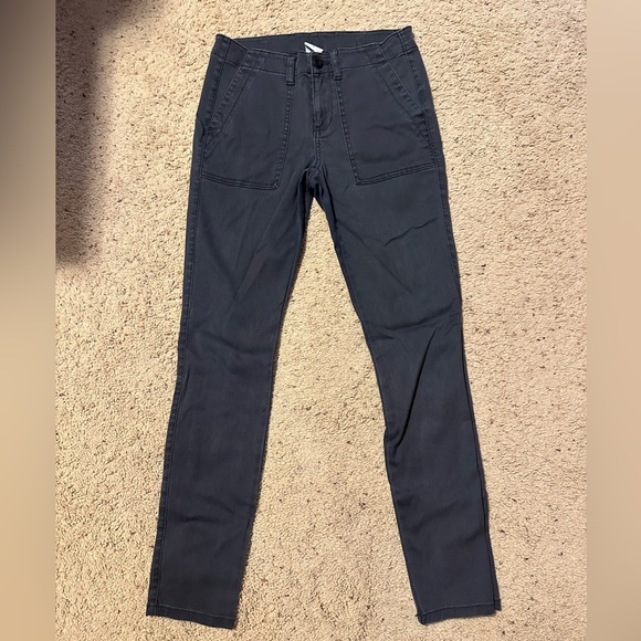 Cabi “The Quest” Skinny Trouser - Picture 1 of 5